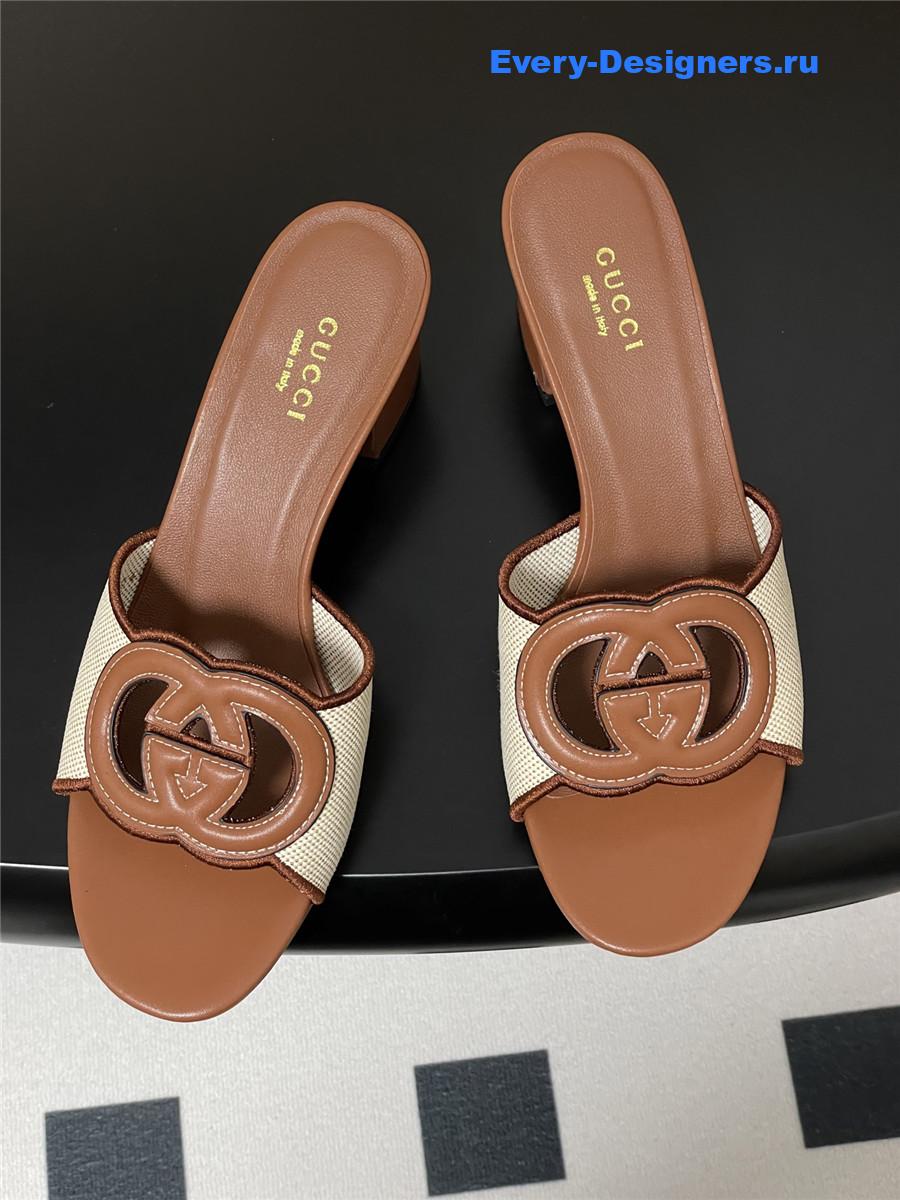 Gvc*1 interlocking g brown mules
