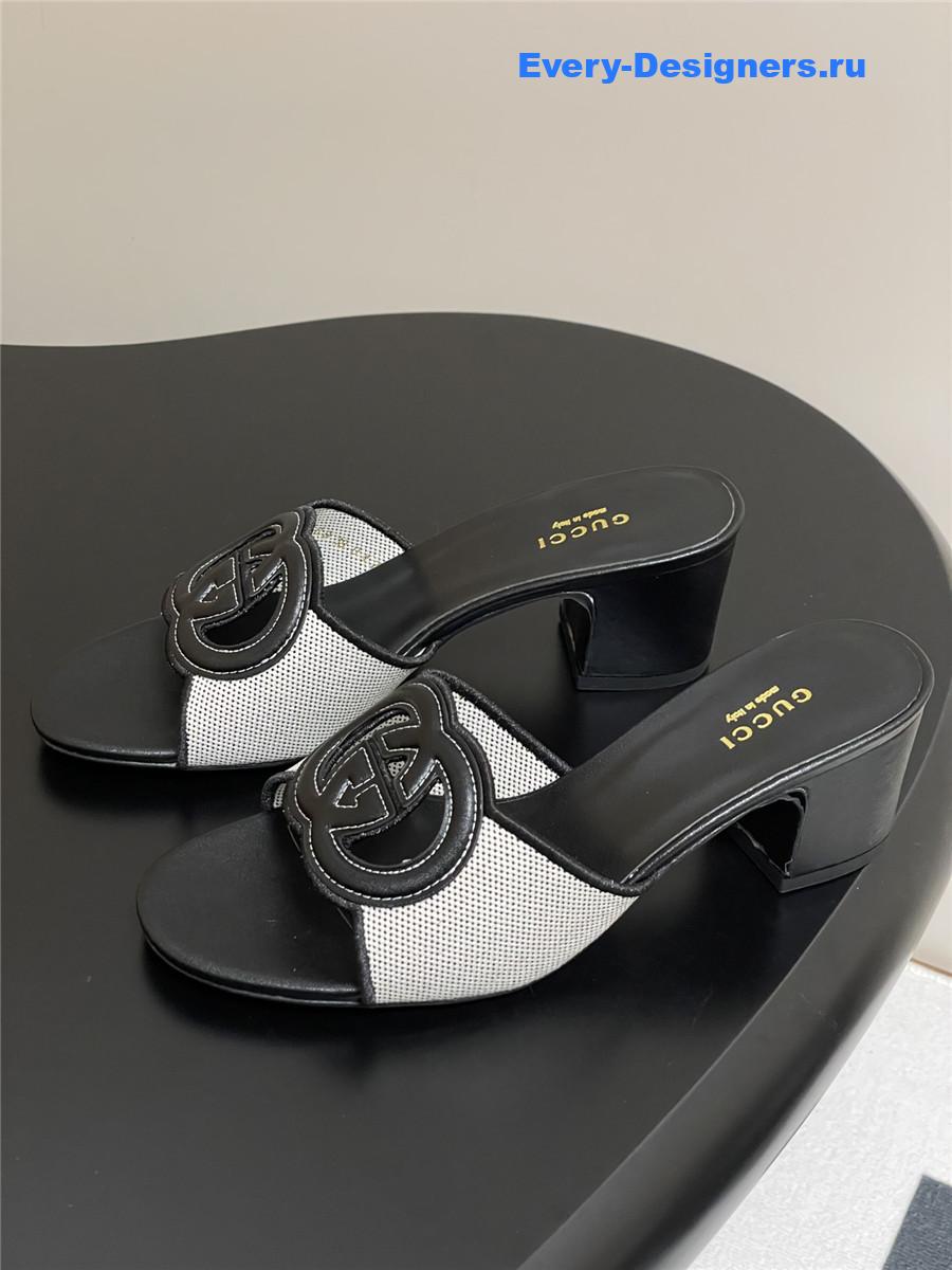 Gvc*1 interlocking g black mules