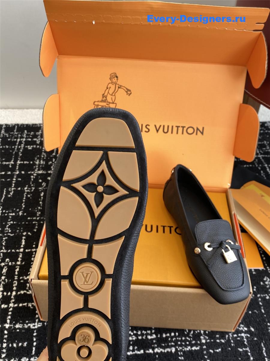l0vis Vvtt0n gloria black loafers
