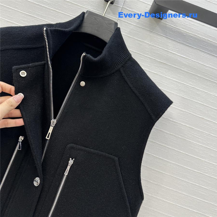H**me5 black sleeveless bomber jacket