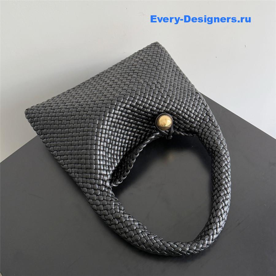 b0tt*ga Ven*ta black tosca intreccio leather shoulder bag