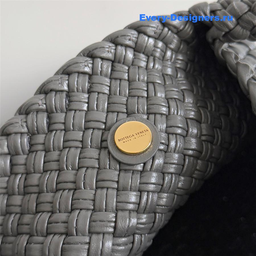 b0tt*ga Ven*ta gray tosca intreccio leather shoulder bag