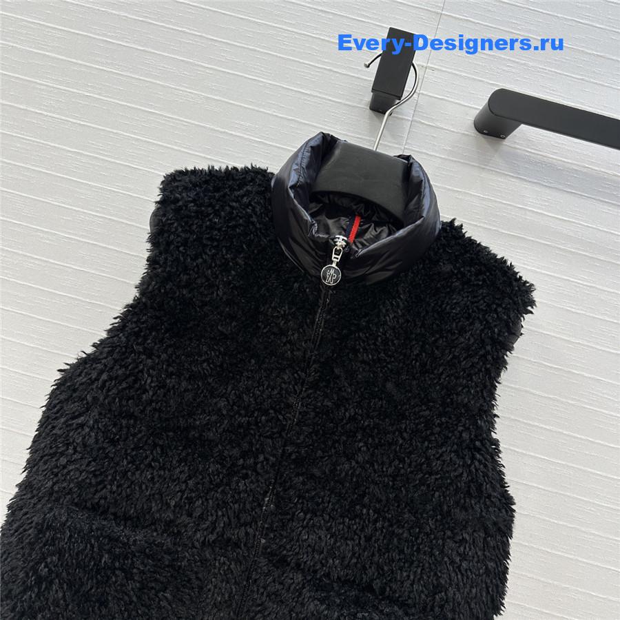 Moncler Black Planeze Teddy Down Vest