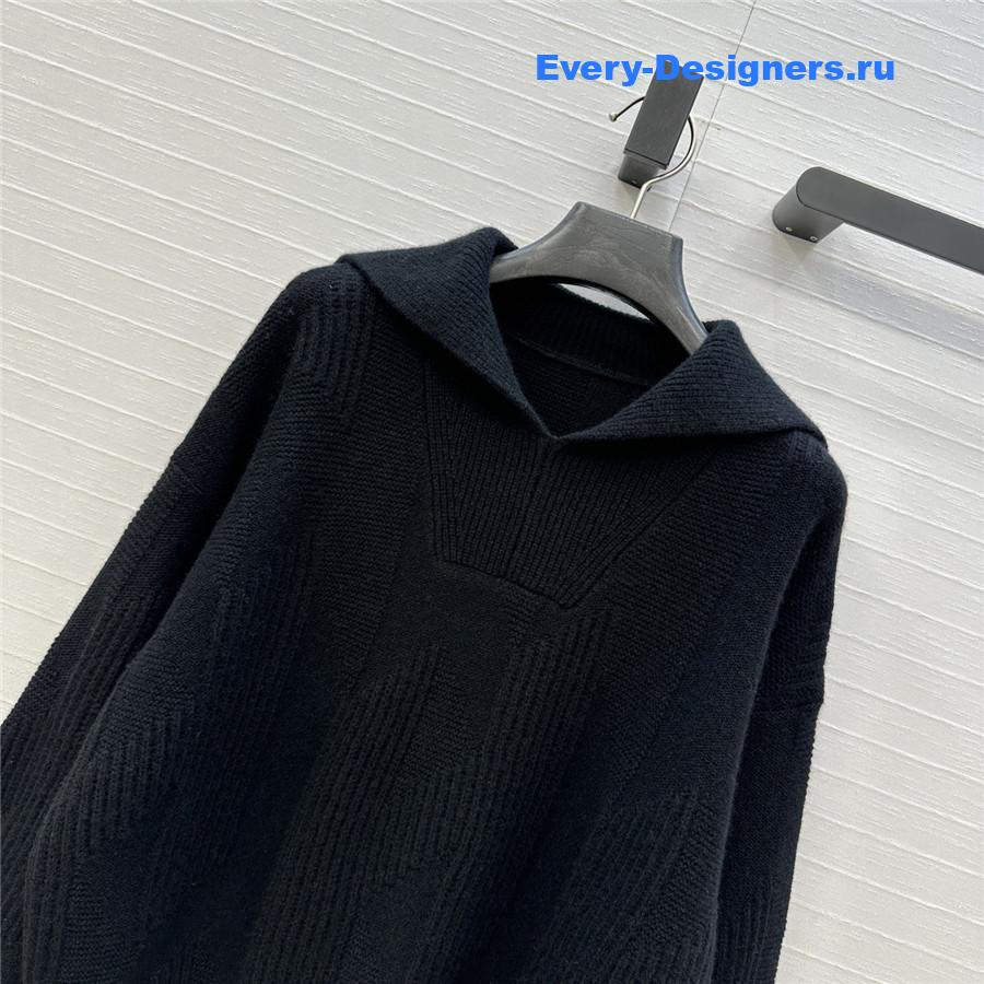H**me5 logo jacquard black cashmere sweater