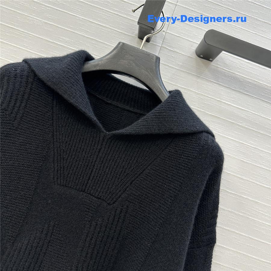 H**me5 logo jacquard black cashmere sweater