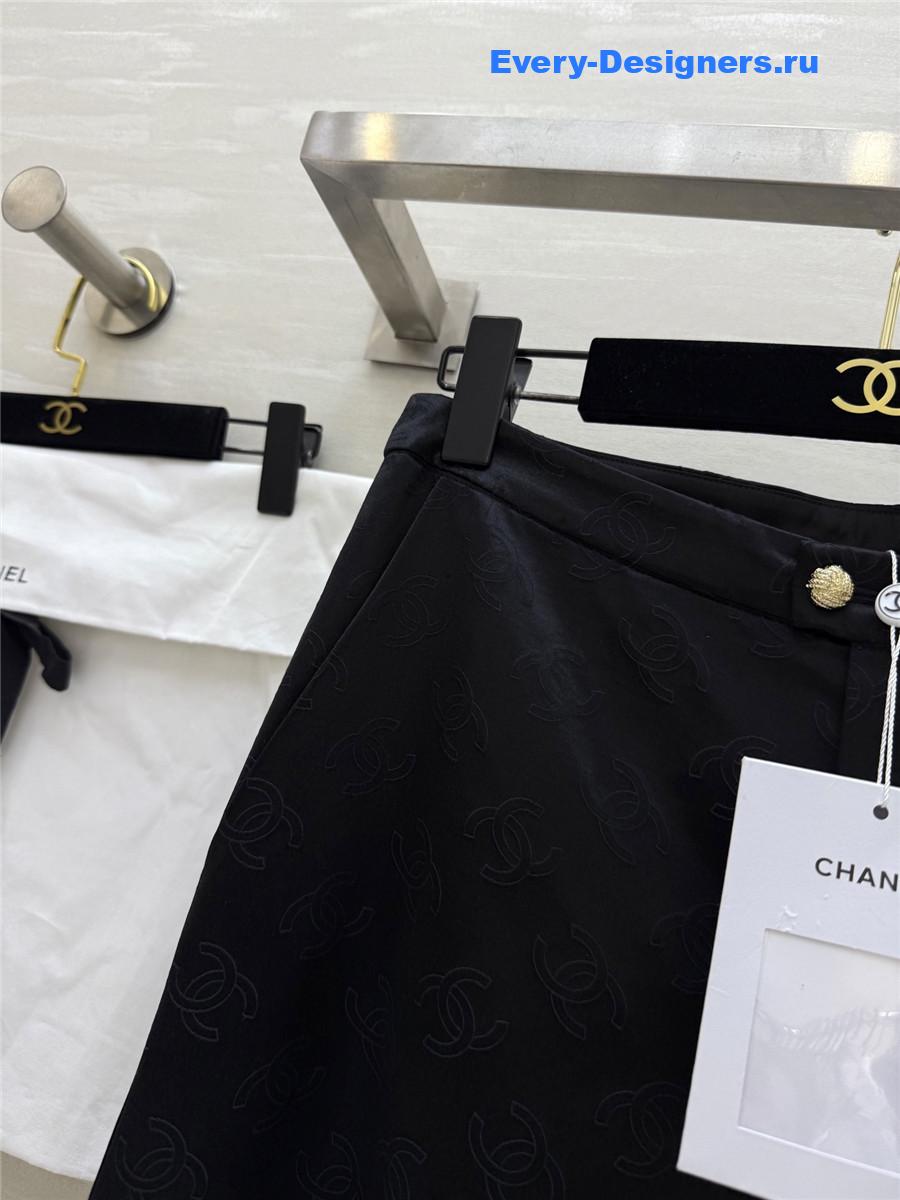 Ch**el black silk jacquard wide-leg pant