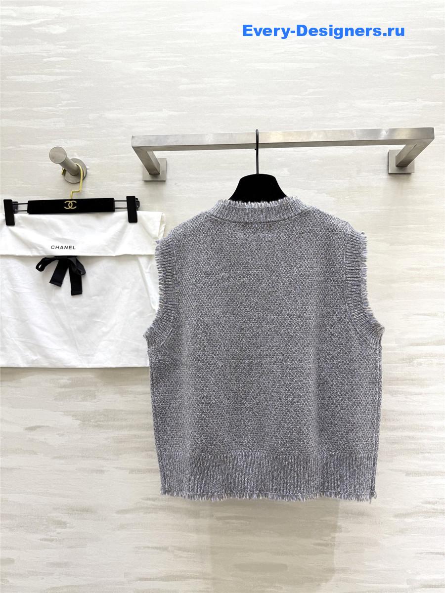 Ch**el grey wool vest