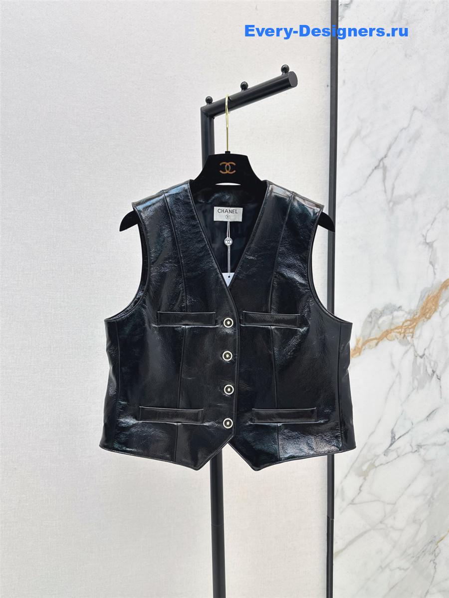 Ch**el black leather vest