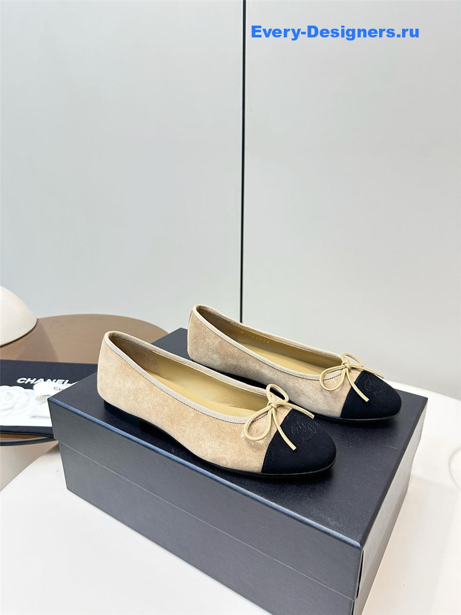 Ch**el brown & black leather cc ballet flats