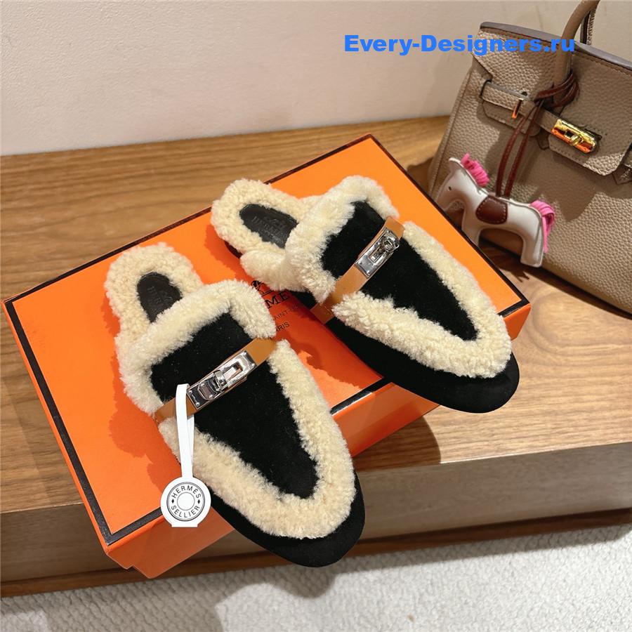 H**me5 black oz shearling suede mules