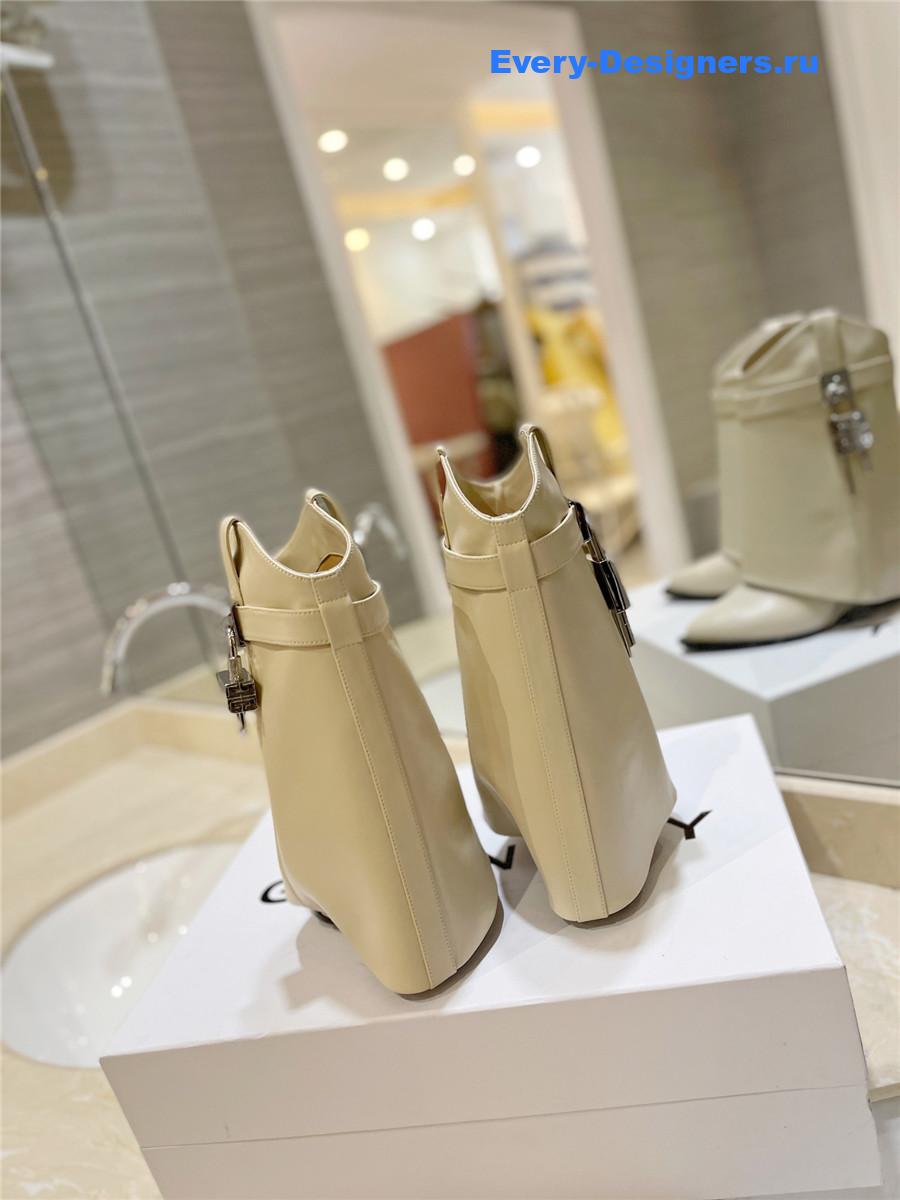 Givenchy 60mm Shark Lock Cowboy White Leather Boots