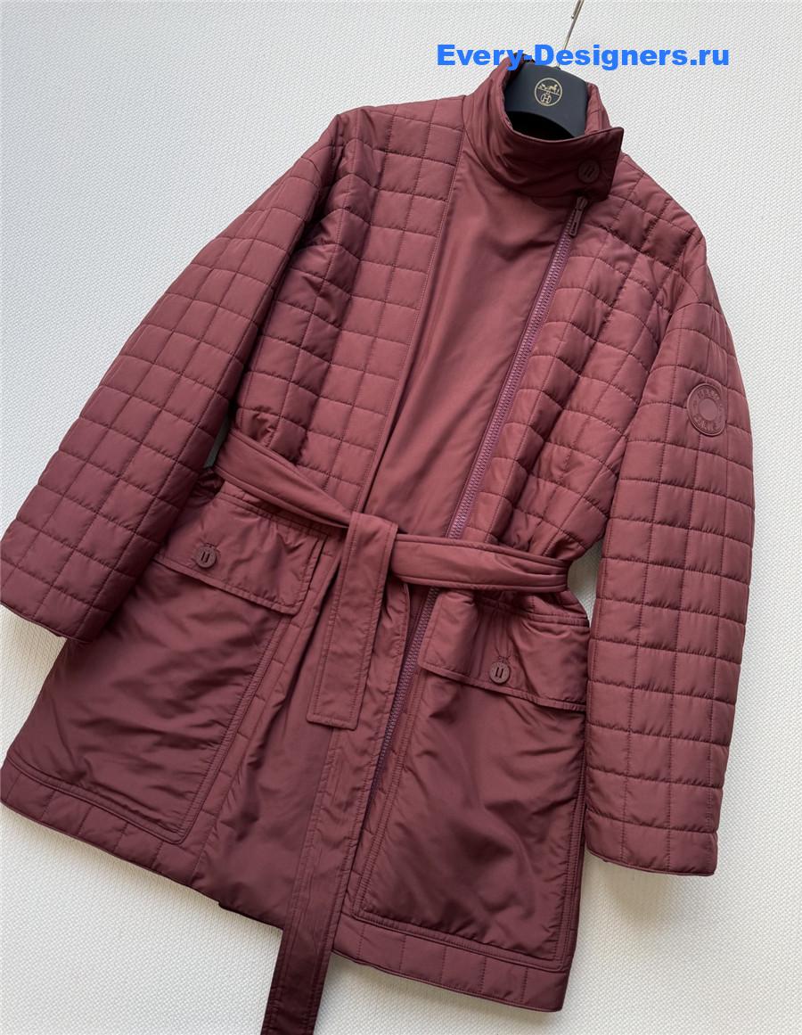 H**me5 burgundy quilted coat