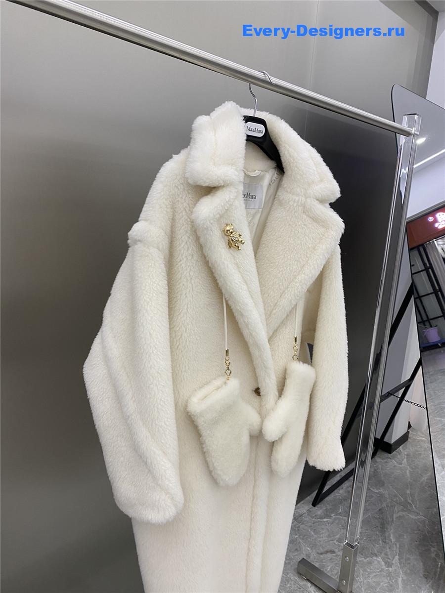 Max Mara White Alpaca Faux Fur Coat
