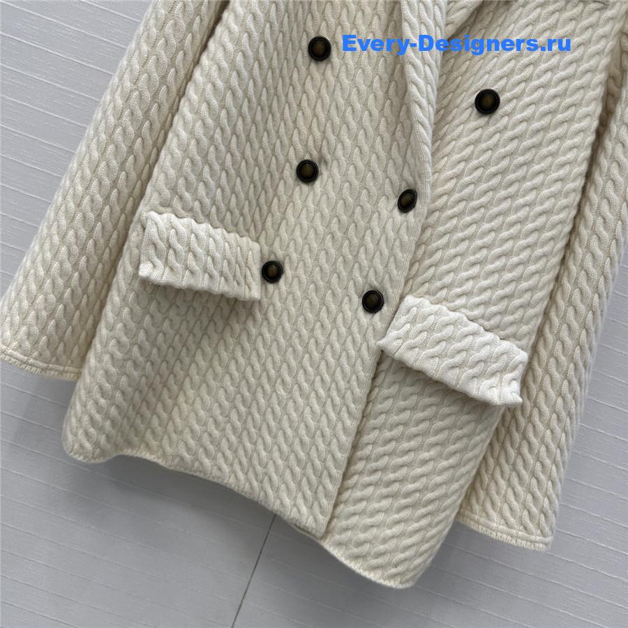 BC White Cable Cashmere Knit Blazer