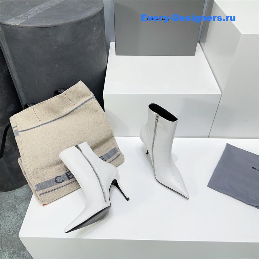 Ba1en*iaga white zipper pointed toe boots