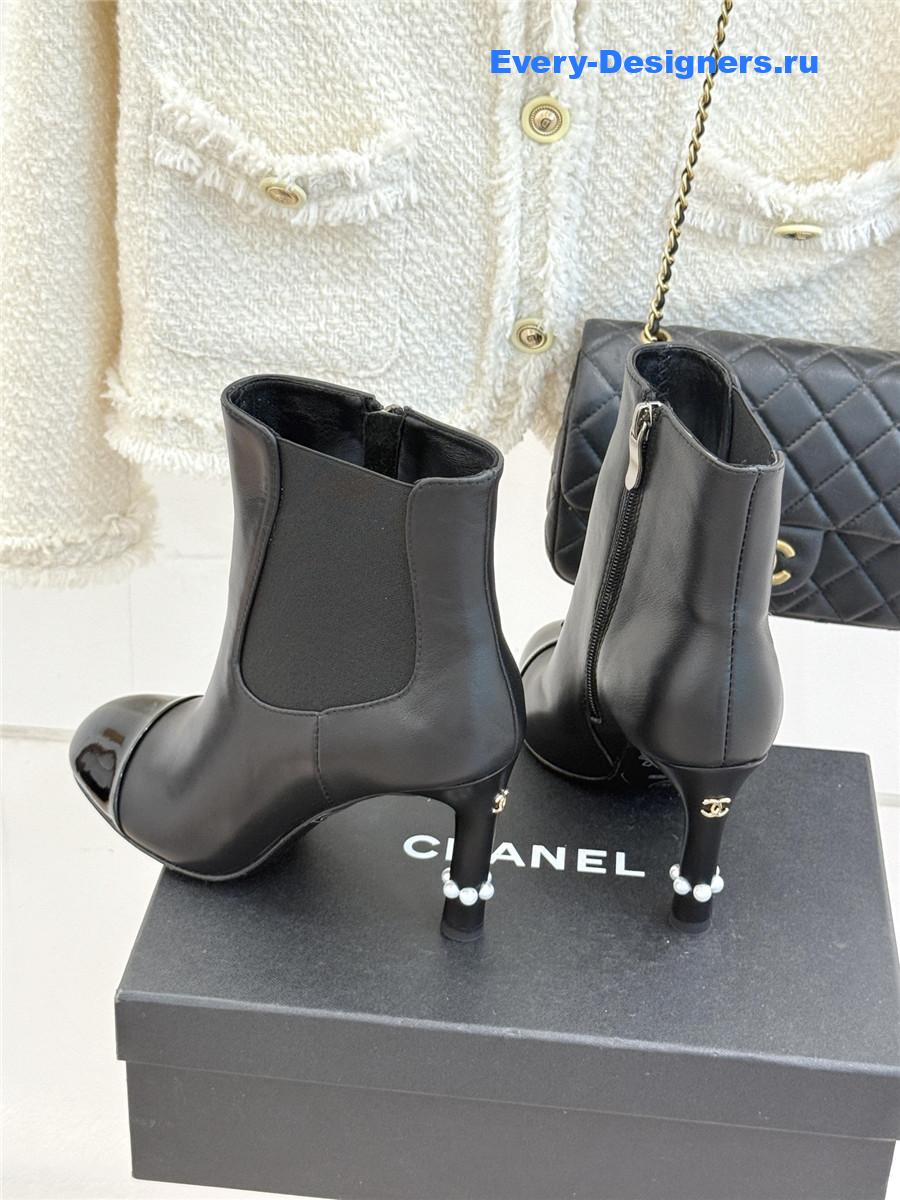Ch**el classic pearl heel high heel ankle boots