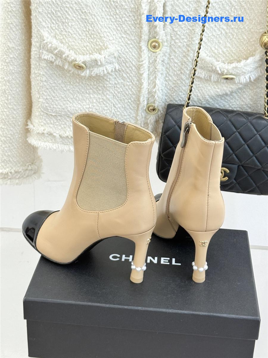 Ch**el beige classic pearl heel ankle boots