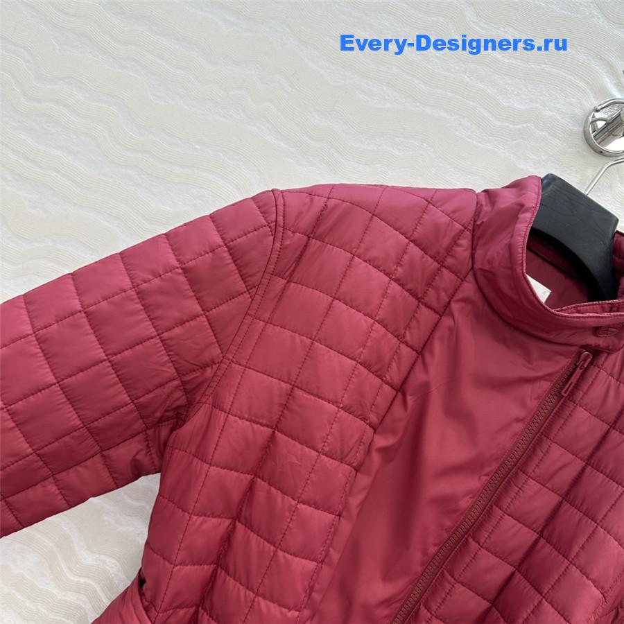 H**me5 red quilted coat
