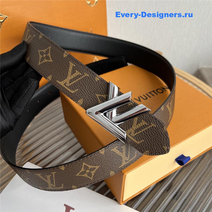l0vis Vvtt0n silver buckle monogram reversible belt