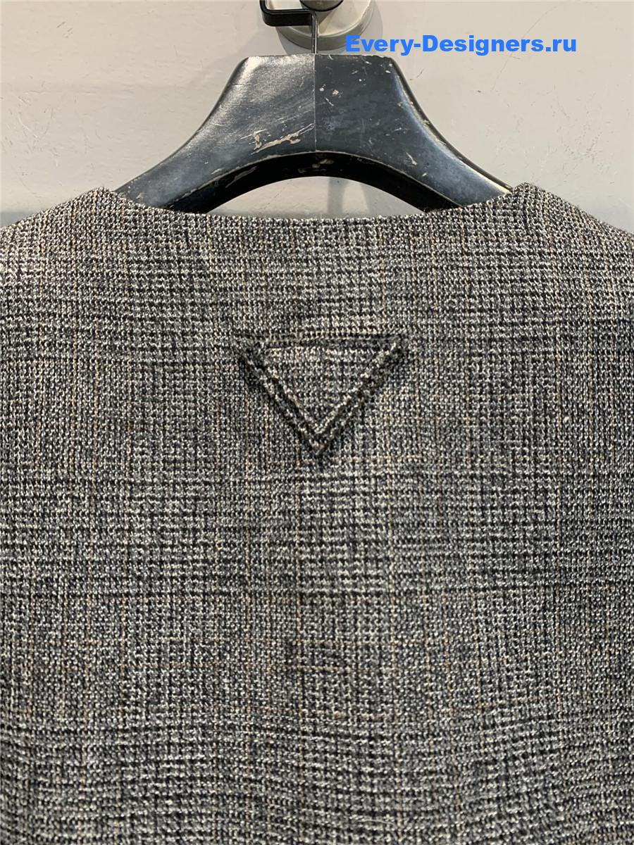 Pra*a dark grey wool check cropped coat