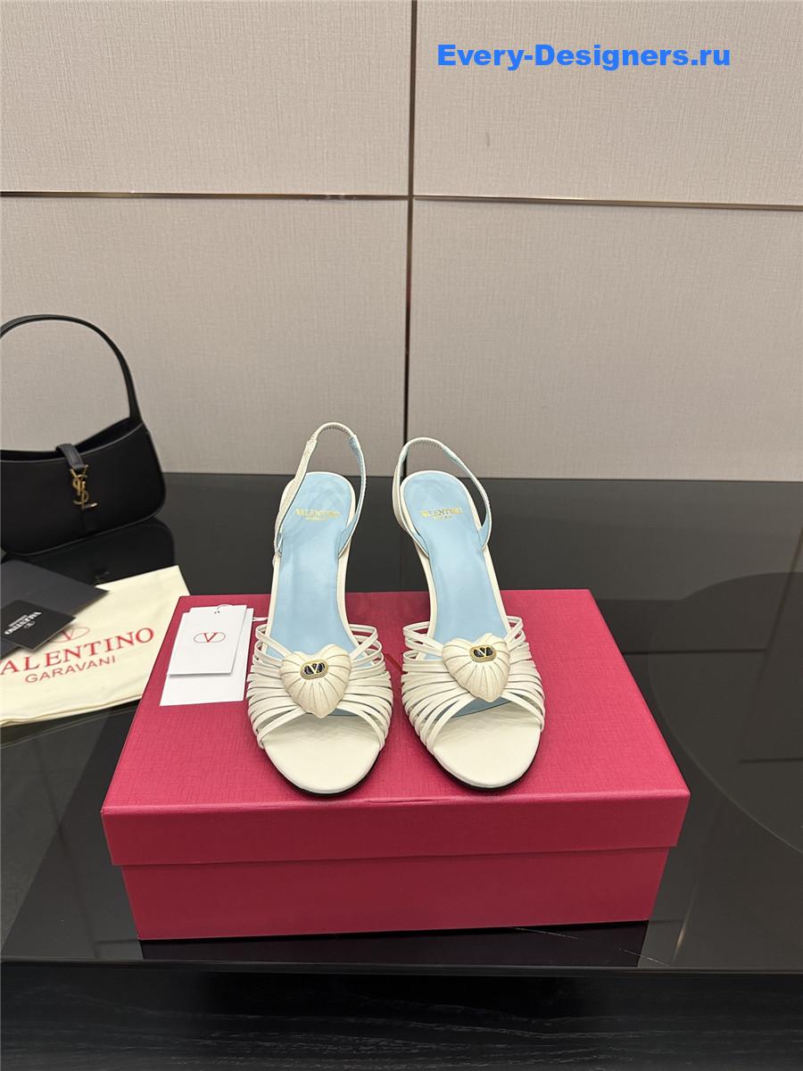 Va1e*ntin0 garavani 85mm beige royal sandals