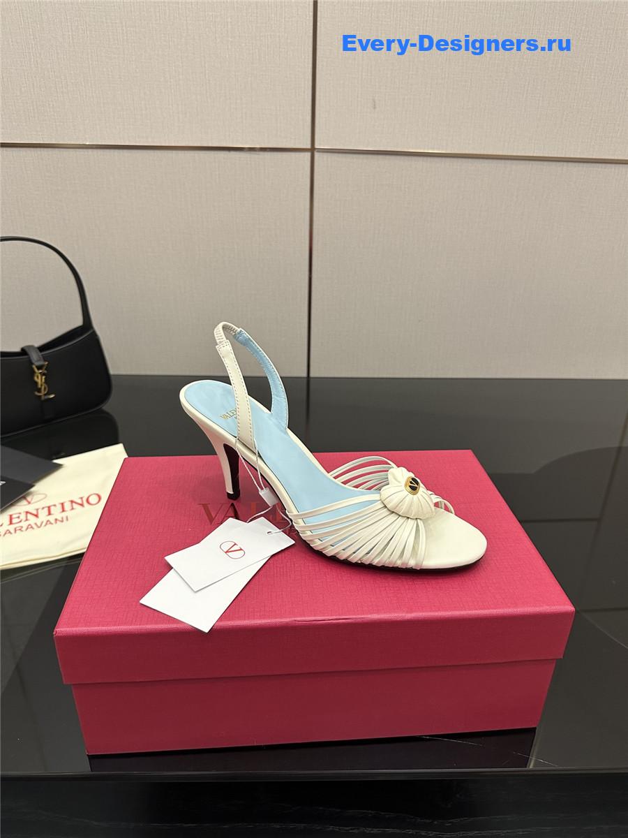 Va1e*ntin0 garavani 85mm beige royal sandals