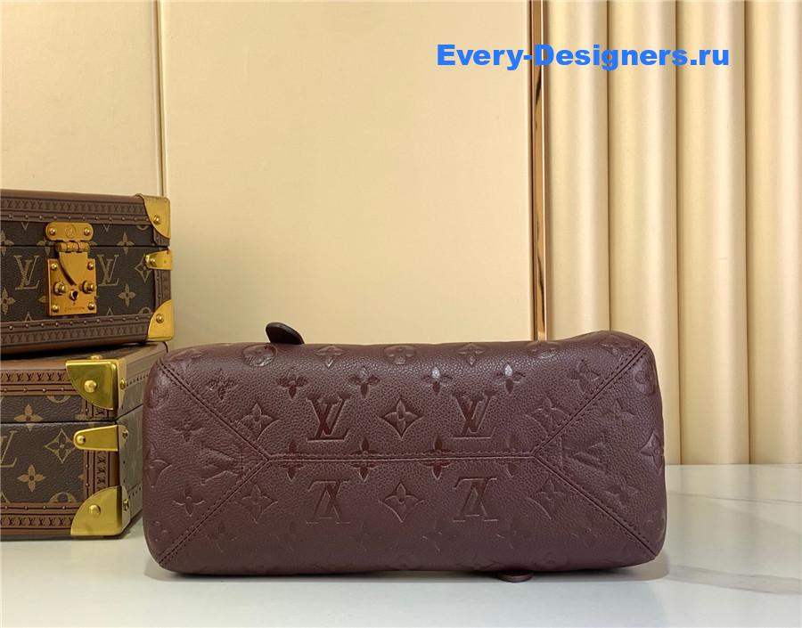 l0vis Vvtt0n all in one monogram empreinte leather bag