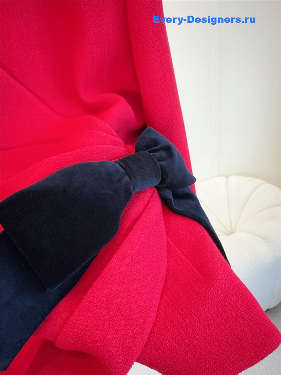 Va1e*ntin0 garavani red bow-detail crepe blazer