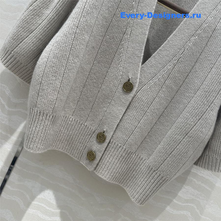 L0r0 P1ana grey cashmere skirt suit
