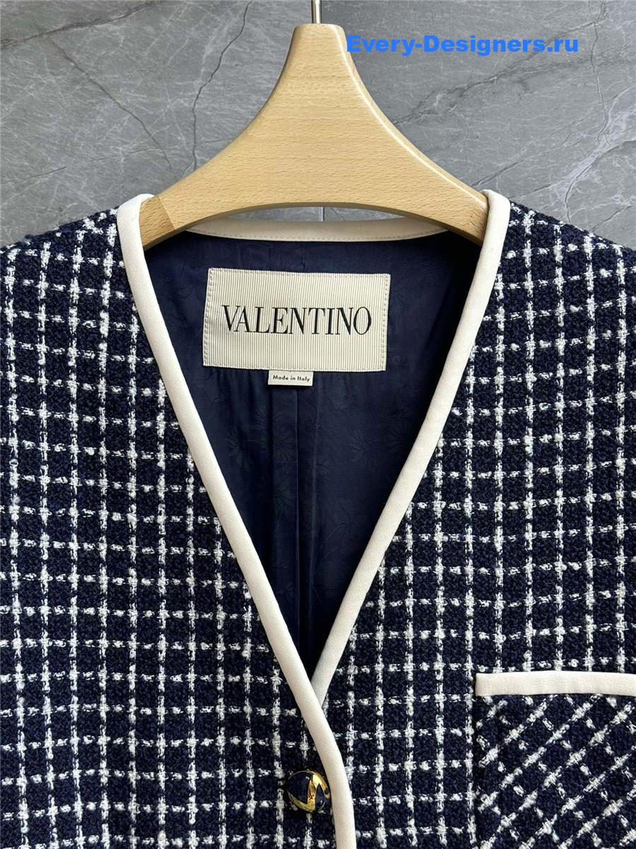 Va1e*ntin0 garavani damier light tweed embroidered jacket