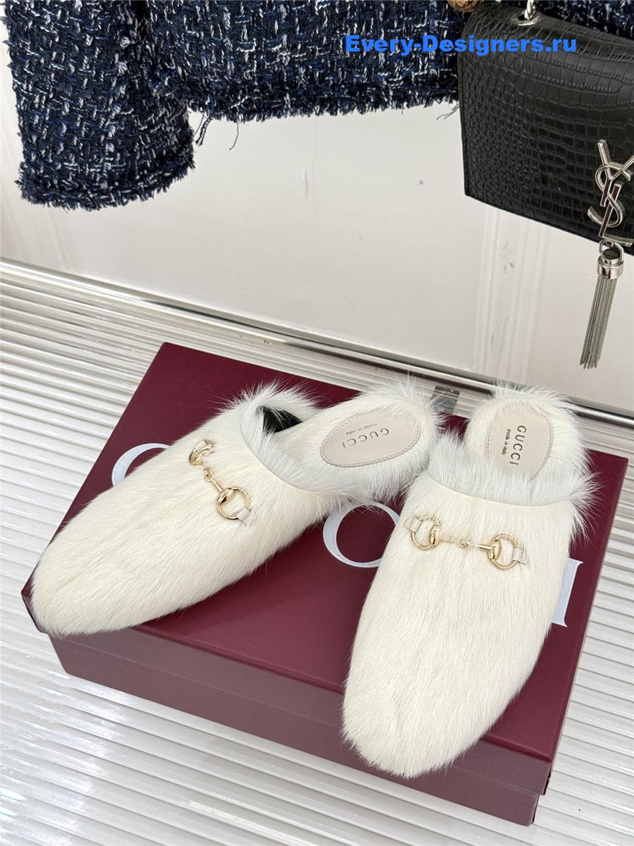 Gvc*1 white horsebit mule fur slides