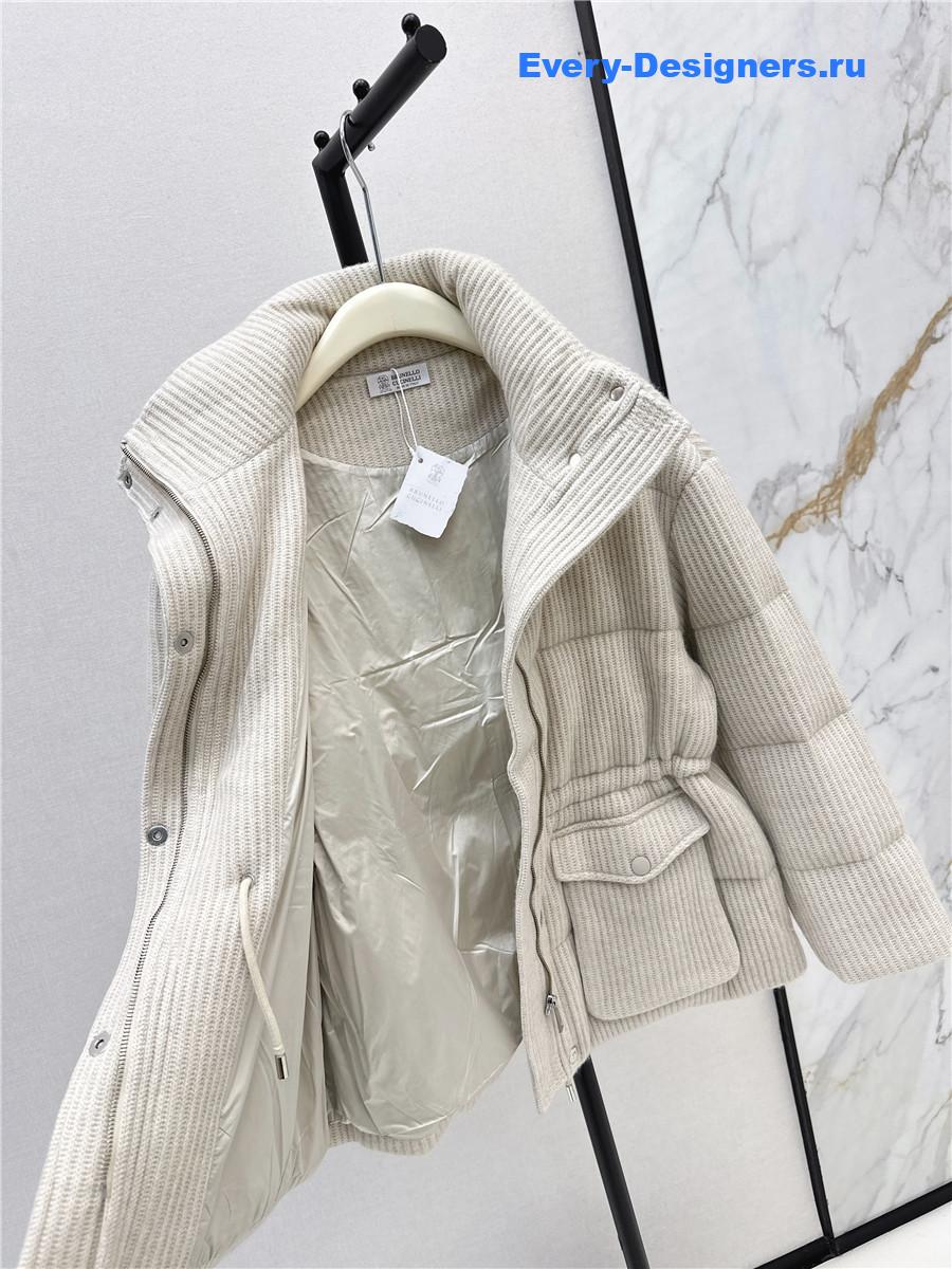 BC Stand-up Collar Beige Goose Down Jacket