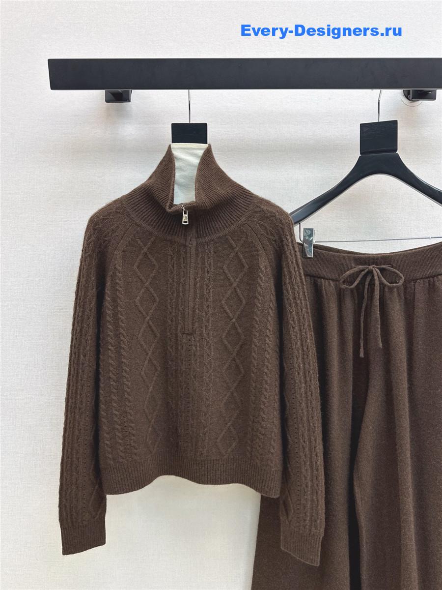 Max Mara Brown Turtleneck Sweater Set