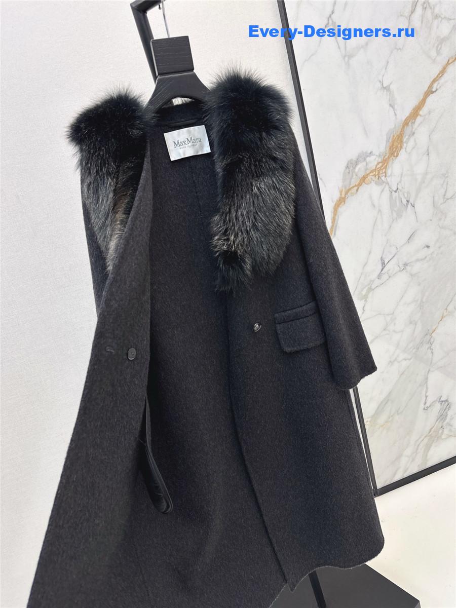 Max Mara Black Fox Fur Collar Long Coat