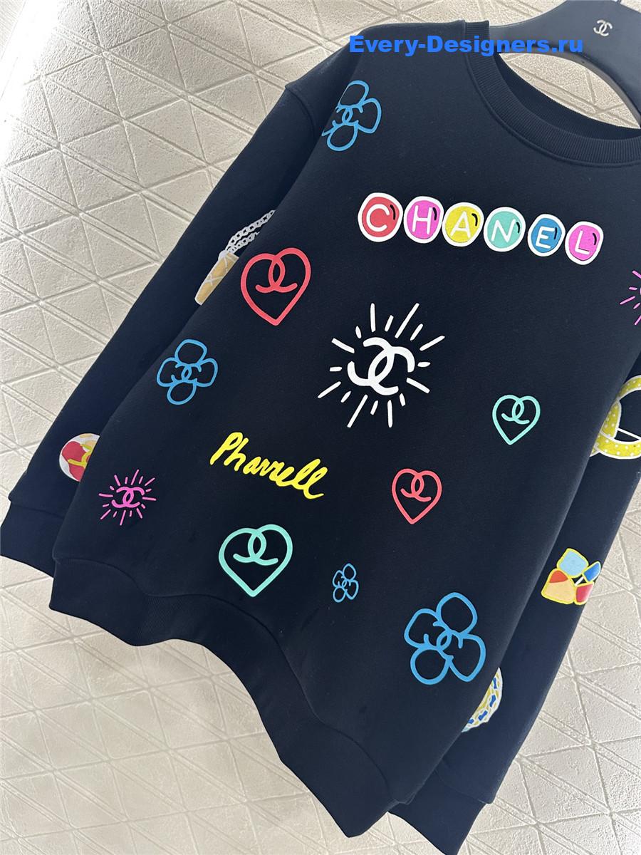 Ch**el round neck colorful lettering sweatshirt