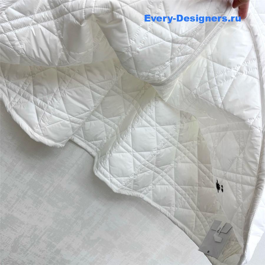 D10r white quilted pocket midi skirt