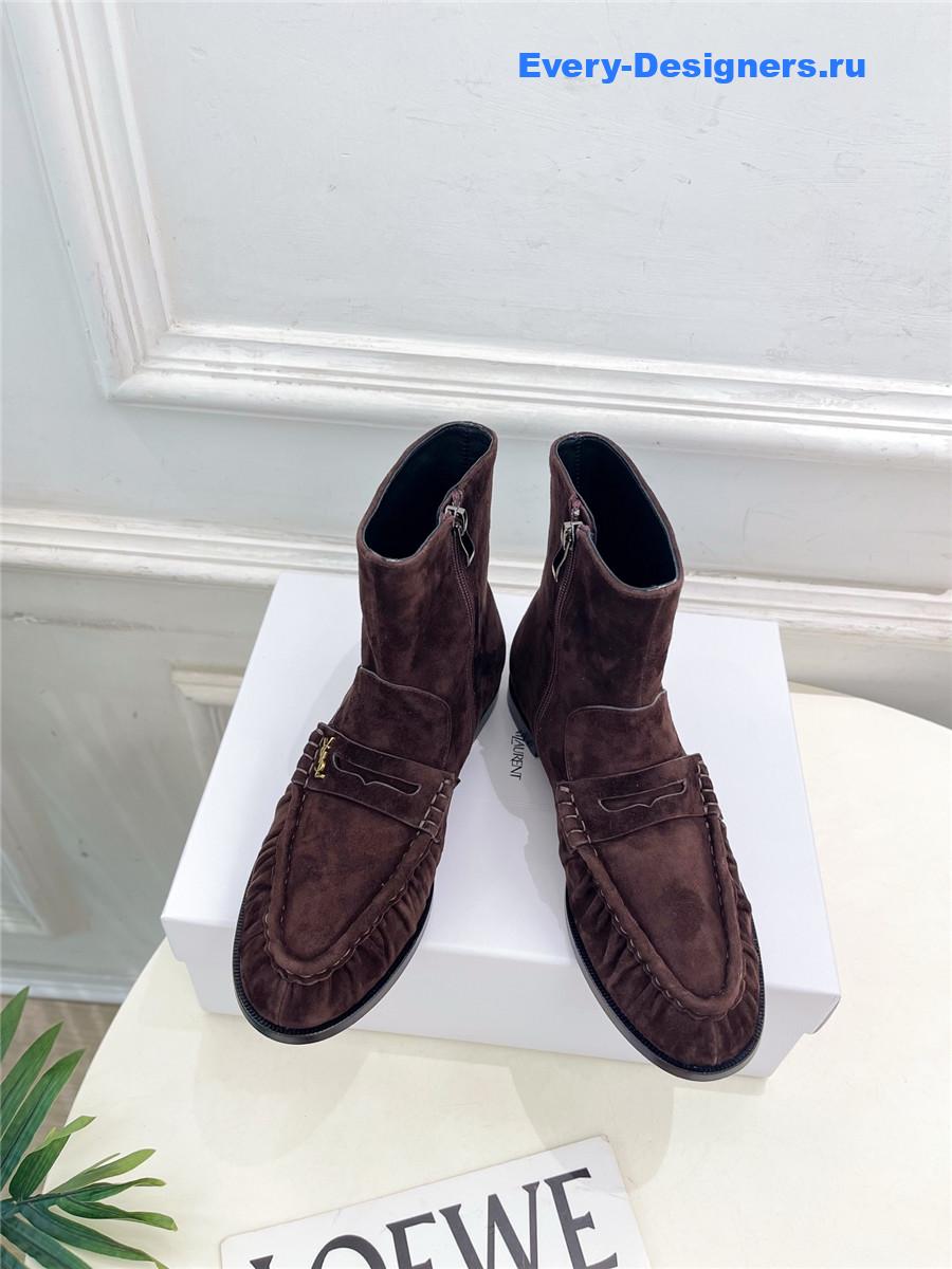 Sa1nt Lau*nt dark brown suede ankle boots