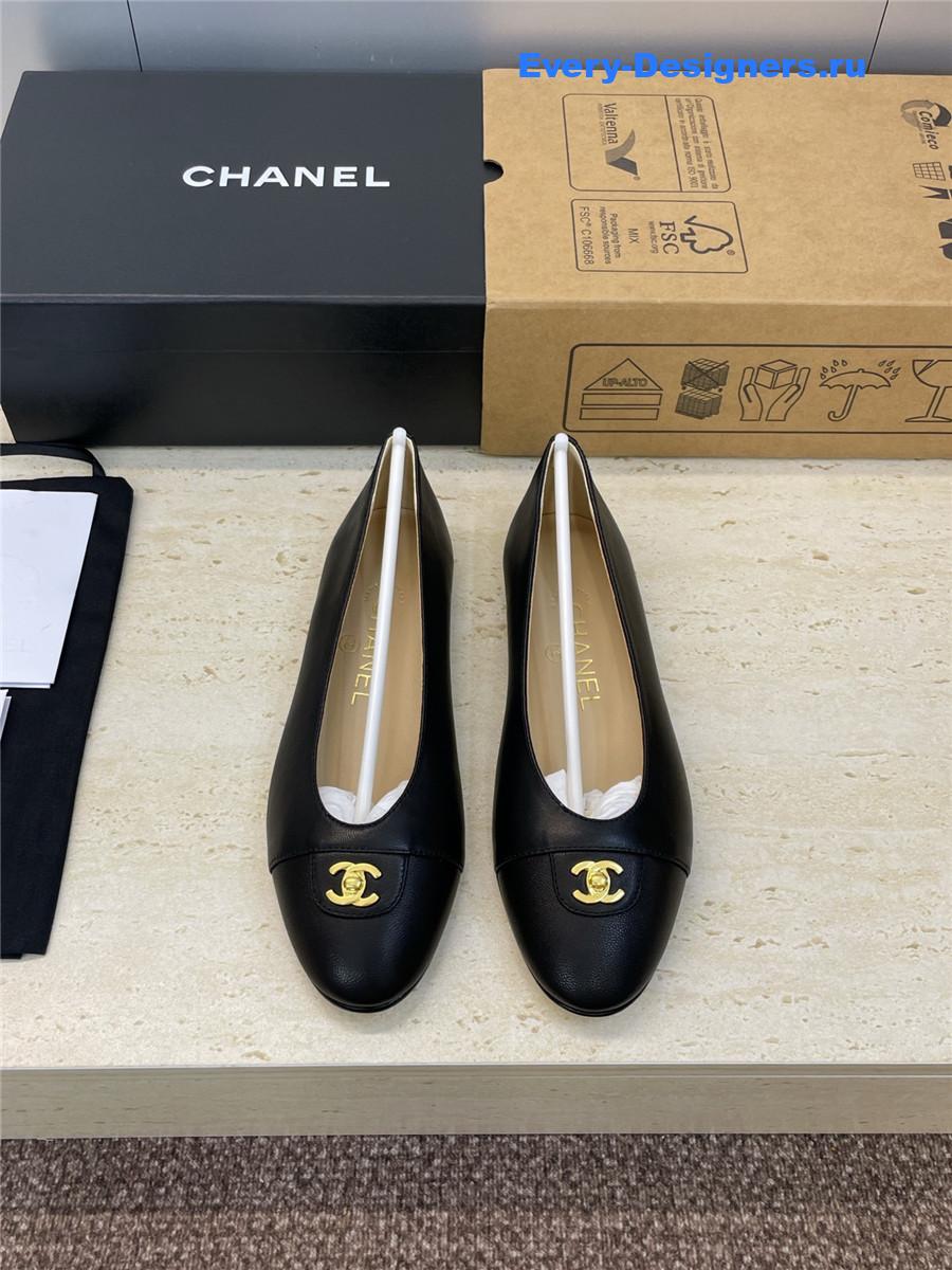 Ch**el black lambskin ballet flats
