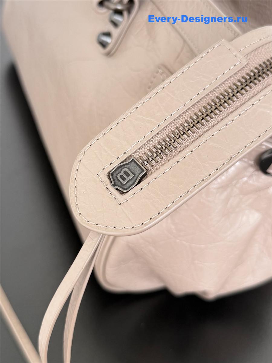 Ba1en*iaga beige le city east west bag