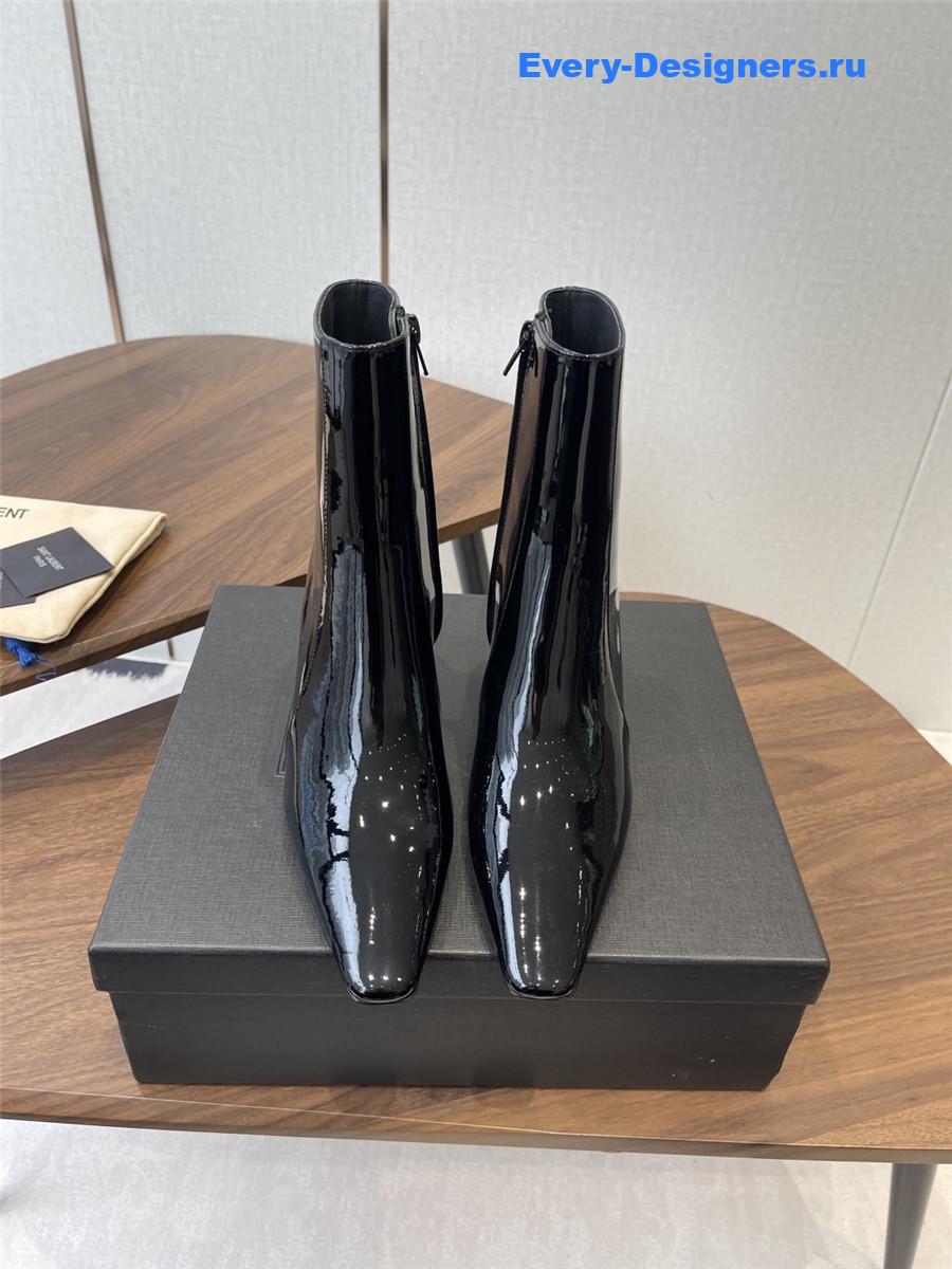 Sa1nt Lau*nt rainer black patent leather boots