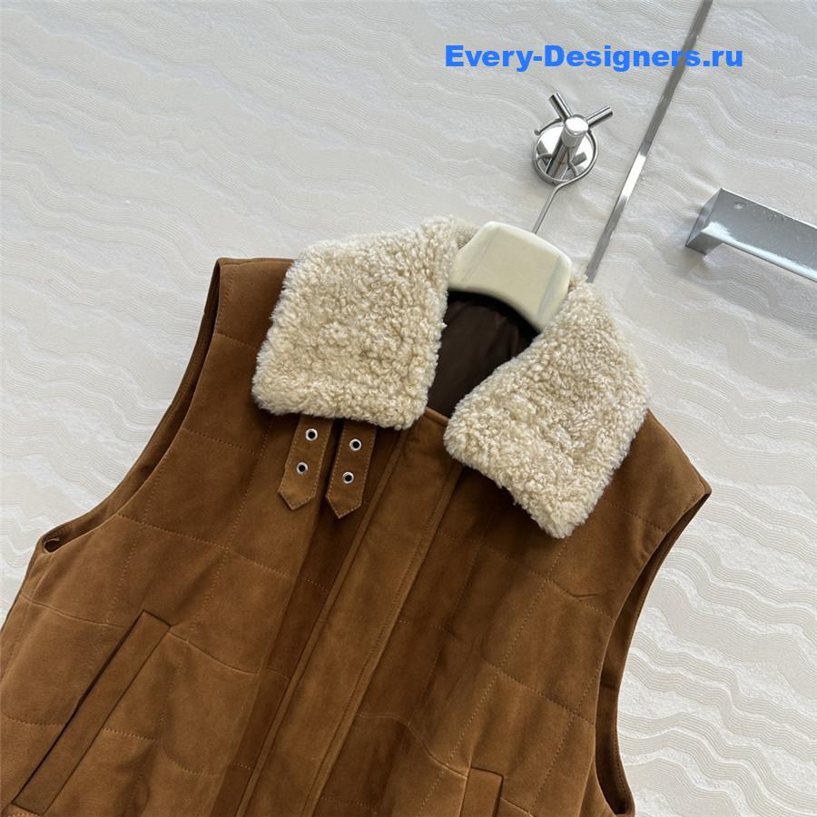 L0ew* brown faux suede gilet