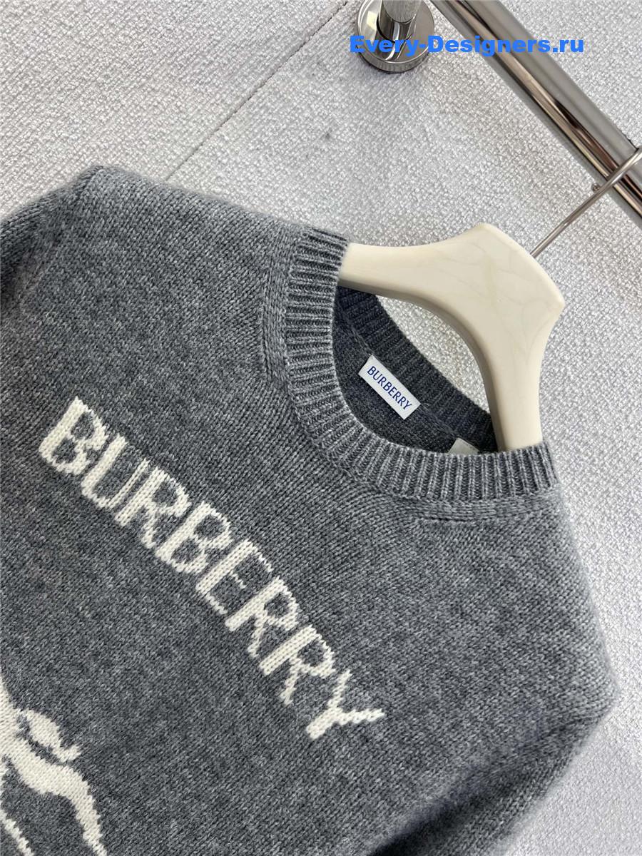 Bv*b*rry grey equestrian knight sweater
