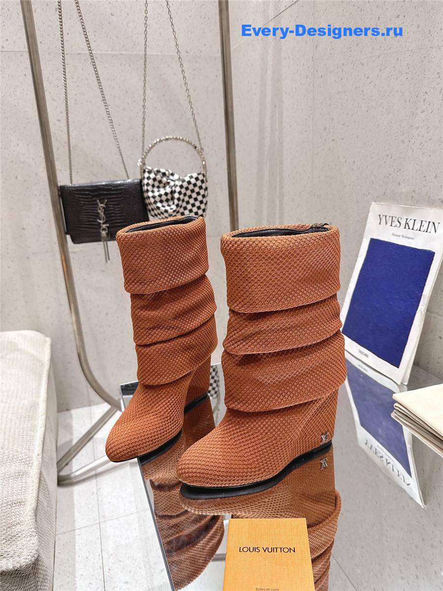l0vis Vvtt0n camel summer mid wedge boot