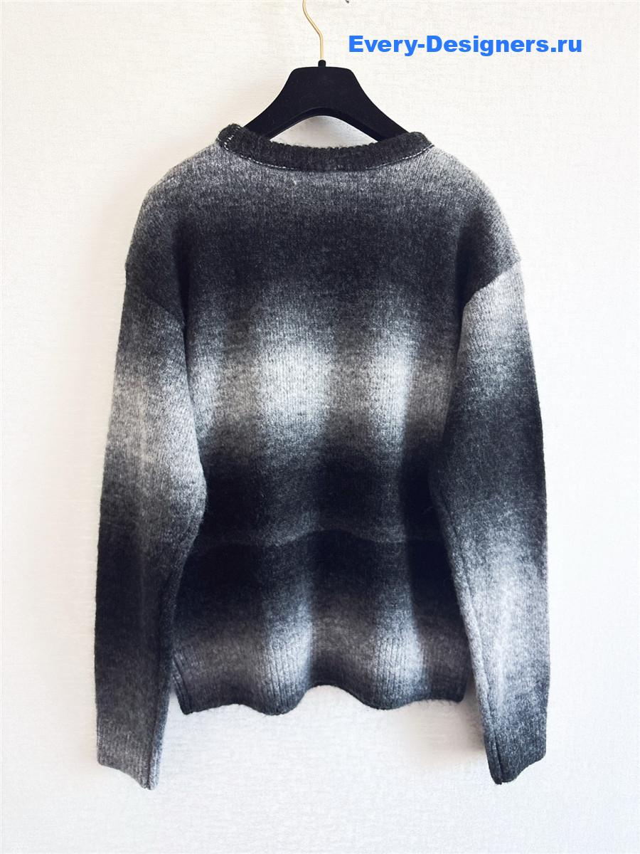 Ch**el gradient bow round neck pullover