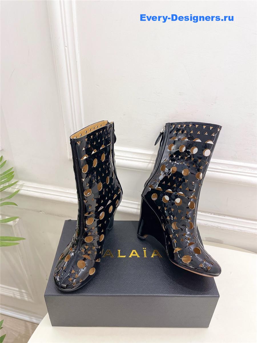 Alaïa Vienne Black Patent Leather Wedge Ankle Boots