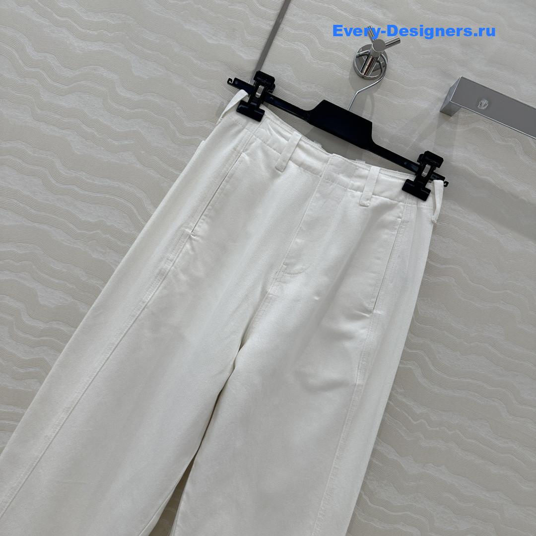 The R0w white straight leg jeans