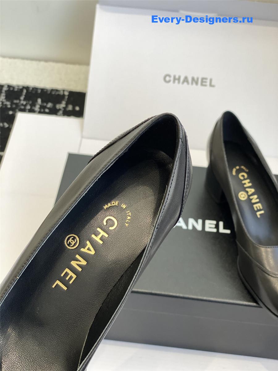 Ch**el cap toe block heel pumps