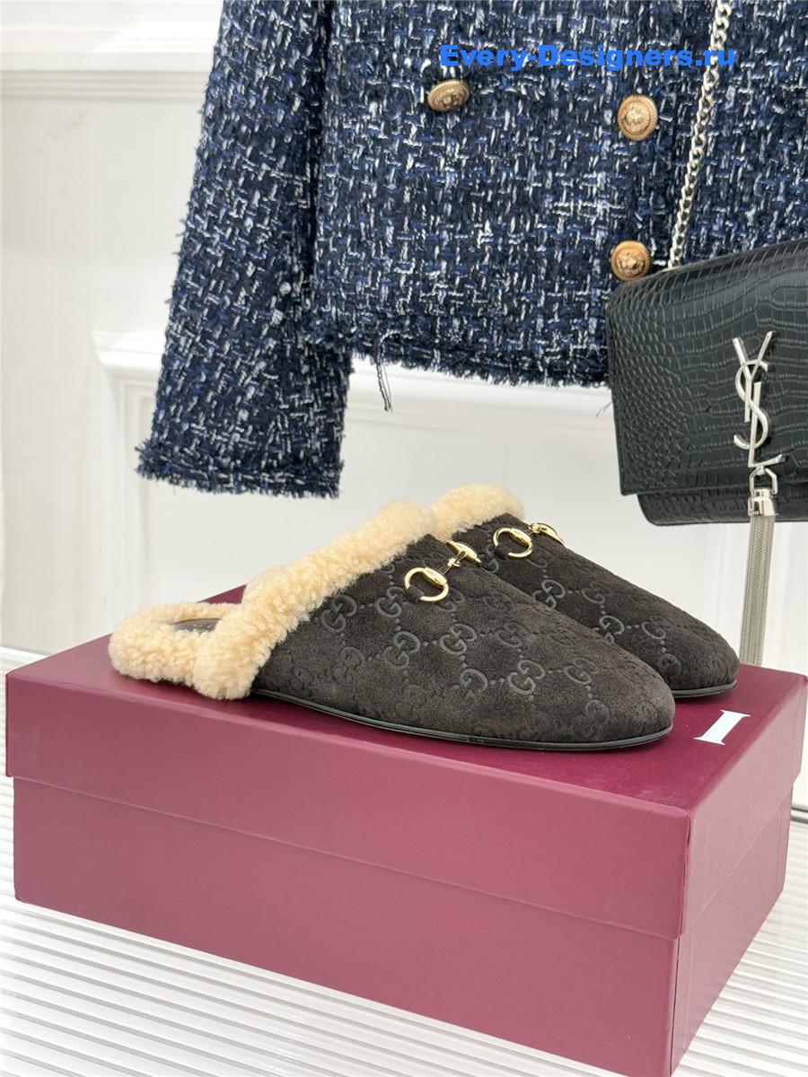 Gvc*1 horsebit gg suede shearling mules