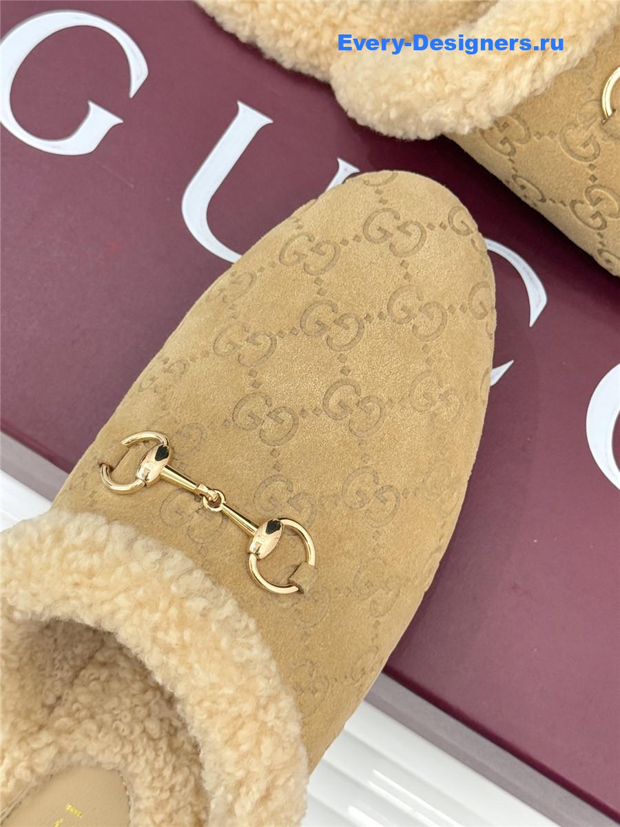Gvc*1 horsebit gg brown suede shearling mules