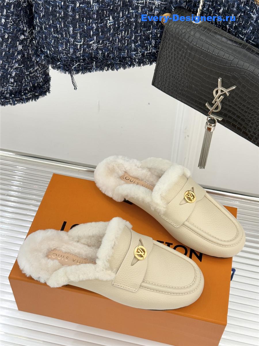 l0vis Vvtt0n white soho open back loafer